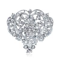 Rhinestone Broche, Zinc Alloy, Heart, sølvfarvet forgyldt, med rhinestone, sølv, nikkel, bly & cadmium fri, 56x54mm, Solgt af PC