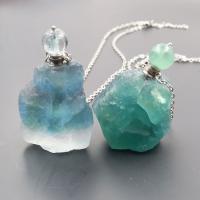 Fluorite verde Collana bottiglia profumo, with ferro, placcato color argento, per la donna, verde, 25x45mm, Lunghezza Appross. 19.69 pollice, Venduto da PC