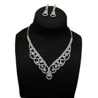 ottone set di gioielli fashion, orecchino & Collana, with 5.9inch extender chain, placcato, 2 pezzi & per la donna & con strass & cavo, argento, assenza di nichel,piombo&cadmio, 45x13mm, Lunghezza Appross. 12.6 pollice, Venduto da set