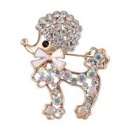 Broche de strass, alliage de zinc, chien, Placage de couleur d'or, pour femme & facettes & avec strass, protéger l'environnement, sans nickel, plomb et cadmium, 45x35mm, Vendu par PC