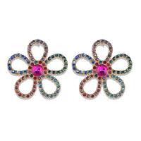 Boucle d'oreille strass, alliage de zinc, fleur, Placage de couleur d'or, pour femme & avec strass & creux, plus de couleurs à choisir, protéger l'environnement, sans nickel, plomb et cadmium, 43x40mm, Vendu par paire