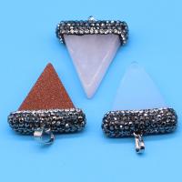 Gemstone Hängen Smycken, Natursten, med rhinestone lera bana, Triangle, olika material för val & Unisex, fler färger för val, 30x30mm, Säljs av PC