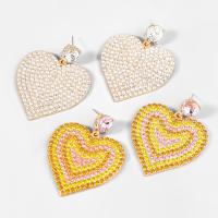 Zinc Alloy Øreringe, Heart, mode smykker & for kvinde & med rhinestone, flere farver til valg, 60x46mm, Solgt af par