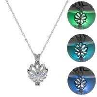 luminated Ketting, Zinc Alloy, Bloem, platinum plated, voor vrouw & hol, meer kleuren voor de keuze, nikkel, lood en cadmium vrij, 17x28mm, Lengte Ca 17.7 inch, Verkocht door PC