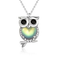 Zircon cubique Micro Pave collier en argent Sterling, Argent sterling 925, avec Moonstone, hibou, Placage de couleur platine, pavé de micro zircon & pour femme, 11x16mm, Longueur Environ 15.74 pouce, Vendu par PC