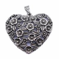 Zinc Alloy Heart Pendants antique silver color plated vintage & Unisex & hollow nickel lead & cadmium free Sold By PC