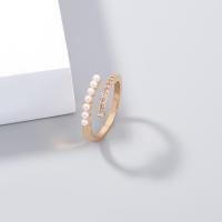 Ciúbach Circonia Micrimhilseogra réiteach Ring Prás, le Pearl Plaisteacha, Inchoigeartaithe & micrea réiteach zirconia ciúbach & do bhean, órga, 17mm, Díolta De réir PC