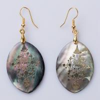 Abalone Schelp Drop Earring, met Zinc Alloy, ellips, gold plated, voor vrouw, wit, 35x26mm, Verkocht door pair