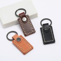 Key Chain, PU, med Jern & Zinc Alloy, for mennesket, flere farver til valg, 83x30mm, Solgt af PC