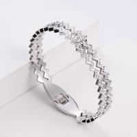 316 Stainless Steel Bangle, Donut, mode smykker & for kvinde & med rhinestone, flere farver til valg, 55x49x10mm, Solgt af PC