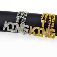 Cink Alloy nakit ogrlice, Pismo abecede, pozlaćen, bez spolne razlike & s Rhinestone & šupalj, više boja za izbor, nikal, olovo i kadmij besplatno, 38x24mm, Dužina Približno 27.5 inčni, Prodano By PC