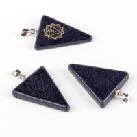 Pendentifs Goldstone, Grès bleu, avec laiton, triangle, Placage de couleur argentée, unisexe & modèles différents pour le choix, bleu, 25x30mm, Vendu par PC