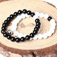 Edelsteen armbanden, Black Stone, met Magneet & witte Chalcedoon, Ronde, voor paar, gemengde kleuren, 8mm, Lengte Ca 7.5 inch, Ca 2pC's/Stel, Verkocht door Stel