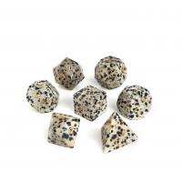 Dalmatian Dice, Sned, olika stilar för val, blandade färger, 15-20mm, Säljs av PC