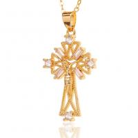 Collier en laiton cubique Zircon Micro Pave, Crucifix, Placage de couleur d'or, pavé de micro zircon & pour femme & creux, 20x37mm, Longueur Environ 17.7 pouce, Vendu par PC