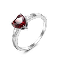 Cubic Zircon Messing fingerring, Heart, platin farve forgyldt, mode smykker & Unisex & forskellig størrelse for valg & med cubic zirconia, granat, Solgt af PC