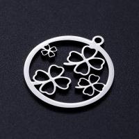 Stainless Steel Pendants 201 Stainless Steel Four Leaf Clover Vacuum Ion Plating fashion jewelry & polished & DIY & Unisex Sold By Bag