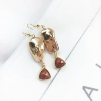 Boucles d'oreilles en pierres précieuses, Pierre naturelle, avec perle & laiton, Placage de couleur d'or, Vintage & styles différents pour le choix & pour femme, plus de couleurs à choisir, 55-65mm, Vendu par paire