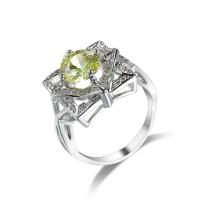 Cubic Zircon Messing fingerring, med Cubic Zirconia, platin farve forgyldt, forskellig størrelse for valg & for kvinde & facetteret, oliven gul, nikkel, bly & cadmium fri, 7mm, Solgt af PC