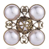 Kunststof Pearl Brooch, Zinc Alloy, met Plastic Pearl, plated, voor vrouw, meer kleuren voor de keuze, nikkel, lood en cadmium vrij, 53x53mm, Verkocht door PC