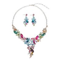 Crystal Sieraden Sets, oorbel & halsketting, Zinc Alloy, met Kristal, zinklegering karabijn, zinklegering oorbel bericht, voor vrouw & met strass, meer kleuren voor de keuze, 58mm, Lengte 43 cm, Verkocht door Stel