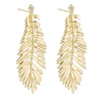 Messing Stud ørering, Feather, guldfarve belagt, for kvinde & med rhinestone, gylden, nikkel, bly & cadmium fri, 15x40mm,1mm, Solgt af PC