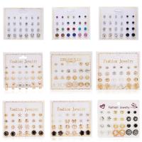 Zinc Alloy Stud Earring Set, med Plastic Pearl, forgyldt, 12 stk. & mode smykker & forskellige stilarter for valg & Micro Pave cubic zirconia & for kvinde, flere farver til valg, nikkel, bly & cadmium fri, 90x80mm, Solgt af sæt