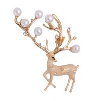 Zinc Alloy Brocher, med Plastic Pearl, Deer, guldfarve belagt, Juledesign & med rhinestone, gylden, nikkel, bly & cadmium fri, 30x50mm, Solgt af PC