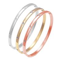 Titanium Staal Bangle, Ronde, plated, mode sieraden & micro pave zirconia, meer kleuren voor de keuze, 4mm, Binnendiameter:Ca 50x60mm, Verkocht door PC