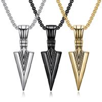 Acier titane collier, pointe de flèche, Placage, styles différents pour le choix & pour homme, plus de couleurs à choisir, 55mm, Longueur 23.62 pouce, Vendu par PC