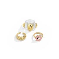 Zinklegering Ring Set, Zinc Alloy, met Acryl, gold plated, drie stuks & voor vrouw & glazuur, 17mm, 18mm, Maat:6.5-8, Verkocht door Stel