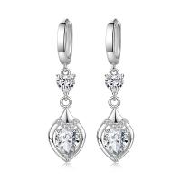 Ciúbach Zirconia Micrimhilseogra réiteodh Earring Prás, le Crystal, platanam plátáilte, micrea réiteach zirconia ciúbach & do bhean, dathanna níos mó le haghaidh rogha, 12x46mm, Díolta De réir Péire