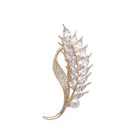 Zoetwater Parel Broche, Messing, met Zoetwater Parel, gold plated, mode sieraden & micro pave zirconia & voor vrouw, meer kleuren voor de keuze, nikkel, lood en cadmium vrij, 64.10x26.10mm, Verkocht door PC