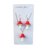 Resin sieraden sets, oorbel & halsketting, Hars, paddestoel, 2 stuks & voor vrouw, meer kleuren voor de keuze, 28mm, Gat:Ca 3.5mm, Lengte Ca 19.68 inch, Verkocht door Stel