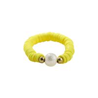 argile de polymère bague, avec perle de plastique & alliage de zinc, Placage de couleur d'or, pour femme, plus de couleurs à choisir, Diamètre intérieur:Environ 17mm, Vendu par PC