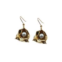 Pendientes de Gota en Latón, metal, con Perlas de vidrio, Nácar, chapado en color dorado, para mujer, 43x25mm, Vendido por Par