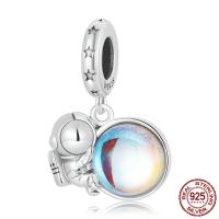 Pendentif en argent Sterling 925, avec Moonstone, astronaute, oxydation, argent, 14x19mm, Trou:Environ 4.5mm, Vendu par PC