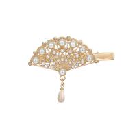 Bek Clips, Zinc Alloy, met Plastic Pearl, gold plated, voor vrouw & hol, nikkel, lood en cadmium vrij, 64x51mm, Verkocht door PC