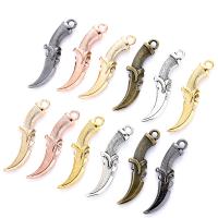 Zinklegering Hangers, Zinc Alloy, dolk, plated, DIY, meer kleuren voor de keuze, nikkel, lood en cadmium vrij, 31x8mm, Gat:Ca 1.5mm, Verkocht door PC