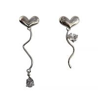 Boucles d'oreilles en laiton zircon cubique pavent, coeur, Placage de couleur platine, pavé de micro zircon & pour femme, protéger l'environnement, sans nickel, plomb et cadmium, 35mm, 40x15mm, Vendu par paire