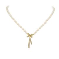 Colar de pérolas de plástico, liga de zinco, with Concha de resina, with 2.75inch extender chain, Laço, cromado de cor dourada, para mulher & com strass, comprimento Aprox 14.5 inchaltura, vendido por PC