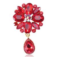 Crystal broche, Zinc Alloy, met Kristal, Bloem, plated, mode sieraden & voor vrouw, meer kleuren voor de keuze, nikkel, lood en cadmium vrij, 34x57mm, Verkocht door PC