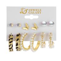 Sinc Alloy Earring Socraigh, le Pearl Plaisteacha & Aicrileach, 6 phíosa & jewelry faisin & stíleanna éagsúla do rogha & do bhean & le rhinestone, nicil, luaidhe & caidmiam saor in aisce, Díolta De réir Socraigh