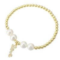 Bracelet cubique en laiton zircon pavent, avec Shell Pearl, Placage de couleur d'or, pavé de micro zircon & pour femme, Longueur Environ 7 pouce, Vendu par PC