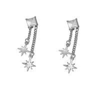 Fashion Fringe Oorbellen, Zinc Alloy, Acht Point Star, silver plated, mode sieraden & voor vrouw, zilver, nikkel, lood en cadmium vrij, 47-60mm, Verkocht door pair