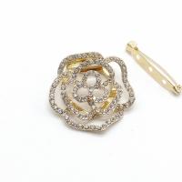 liga de zinco Dupla utilização Broche Cachecol Buckle, with Concha de resina, Flor, banhado, para mulher & com strass, Mais cores pare escolha, 40-60mm, 10PCs/Lot, vendido por Lot