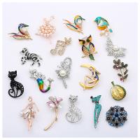 Enamel Brooch Zinc Alloy plated Unisex & with rhinestone nickel lead & cadmium free 30-60mm Sold By Lot