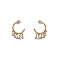 Cúbicos Circonia Pendiente Latón Micro pavimenta, metal, Letra C, chapado en oro real, Joyería & diferentes estilos para la opción & micro arcilla de zirconia cúbica & para mujer, dorado, libre de níquel, plomo & cadmio, 15x23mm, Vendido por Par