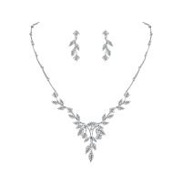 Micro zirconi Pave ottone Jewelry Set, orecchino & Collana, placcato, 2 pezzi & Micro spianare cubic zirconia & per la donna, nessuno, 28mm, Lunghezza Appross. 17.7 pollice, Venduto da set