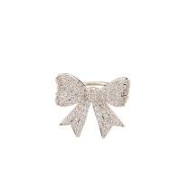 laiton Clip boucle d’oreille, Noeud papillon, Plaqué d'or, bijoux de mode & pavé de micro zircon & pour femme, doré, protéger l'environnement, sans nickel, plomb et cadmium, 18x15mm, Vendu par PC